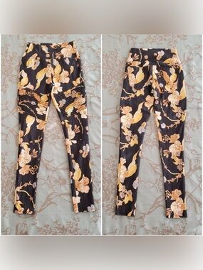 Agnes & Dora Black Yellow Orange Floral Print Moto Leggings Women Size Small